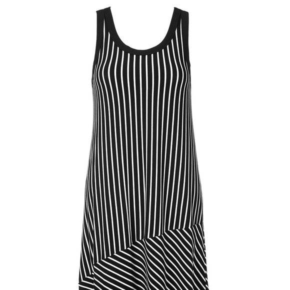 CAbi Dresses & Skirts - CAbi ATC Wink Dress